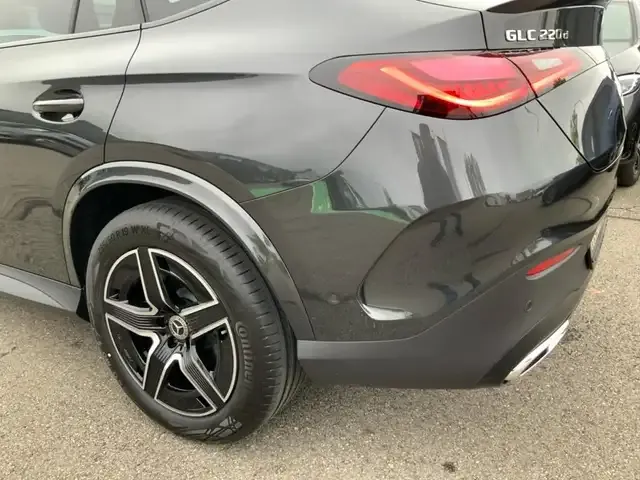 Mercedes-Benz GLC 220