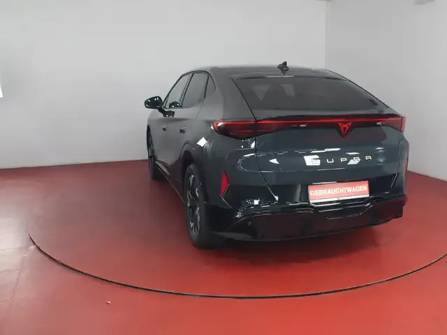 CUPRA Tavascan