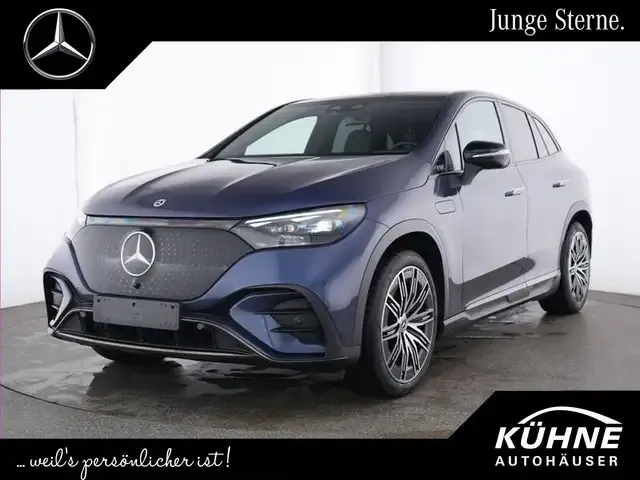 Mercedes-Benz EQE SUV