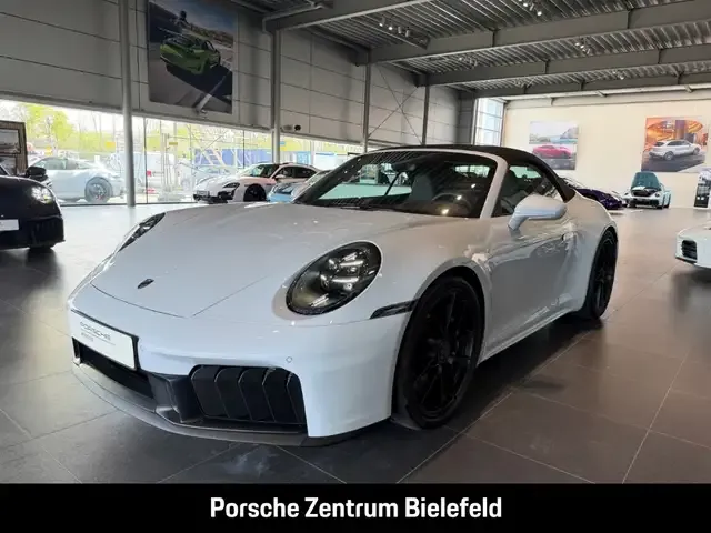 Porsche 992