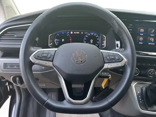 Volkswagen T6 California