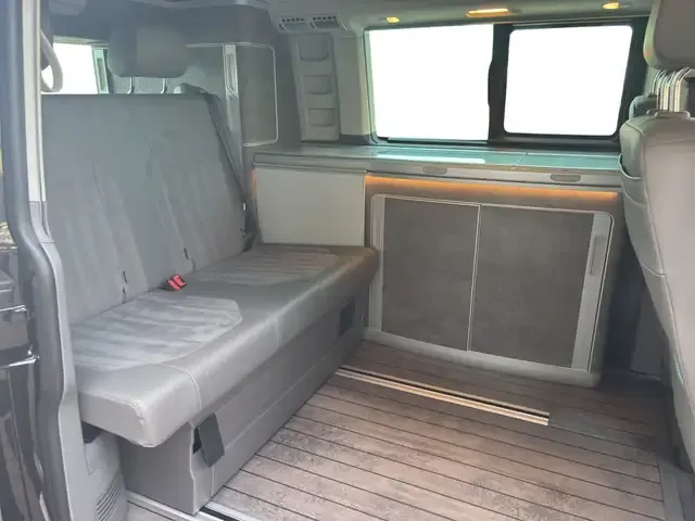 Volkswagen T6 California