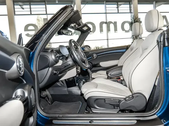 MINI Cooper S Cabrio