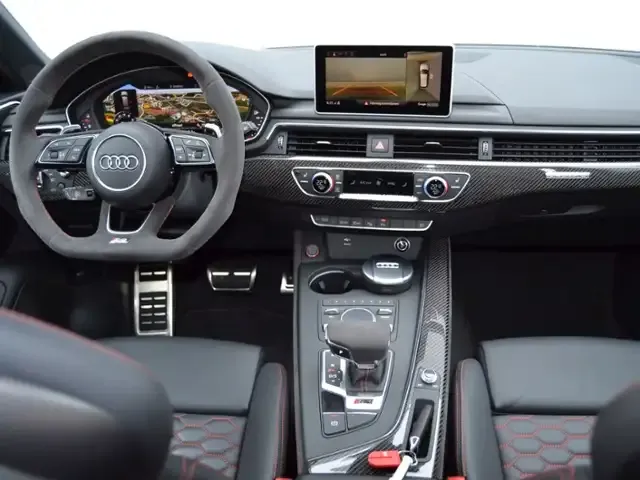 Audi RS4