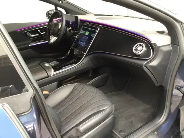 Mercedes-Benz EQE 300