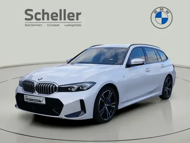 BMW 330
