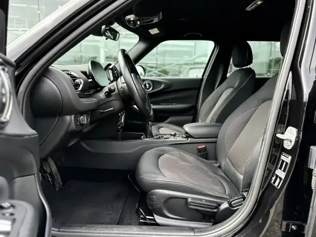 MINI Cooper Clubman