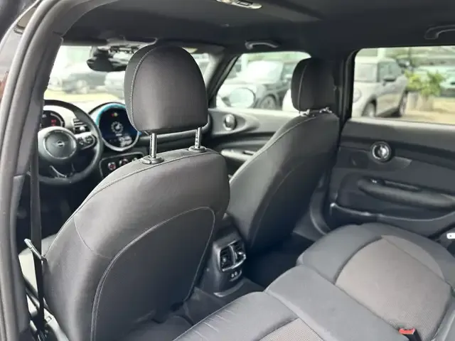 MINI Cooper Clubman