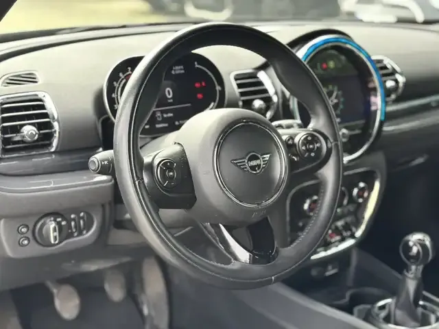 MINI Cooper Clubman