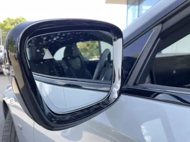 BMW 240