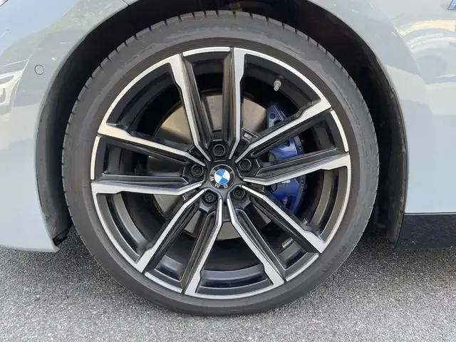 BMW 240