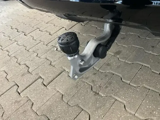 Mercedes-Benz GLE 400