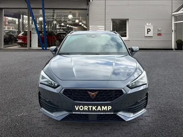 CUPRA Leon