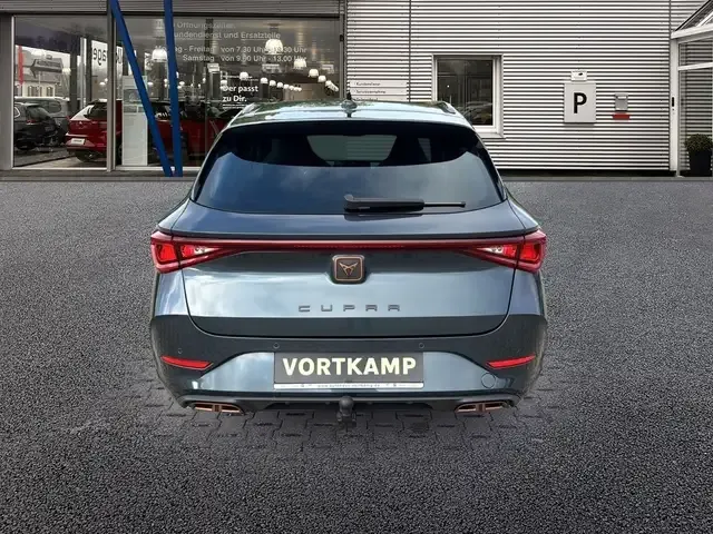 CUPRA Leon