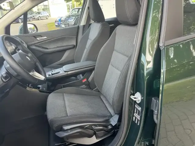 BMW 216