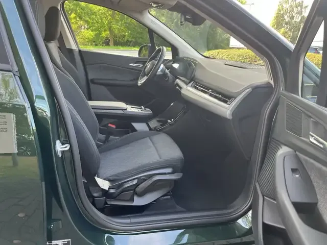 BMW 216