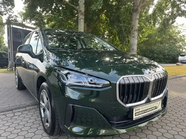 BMW 216