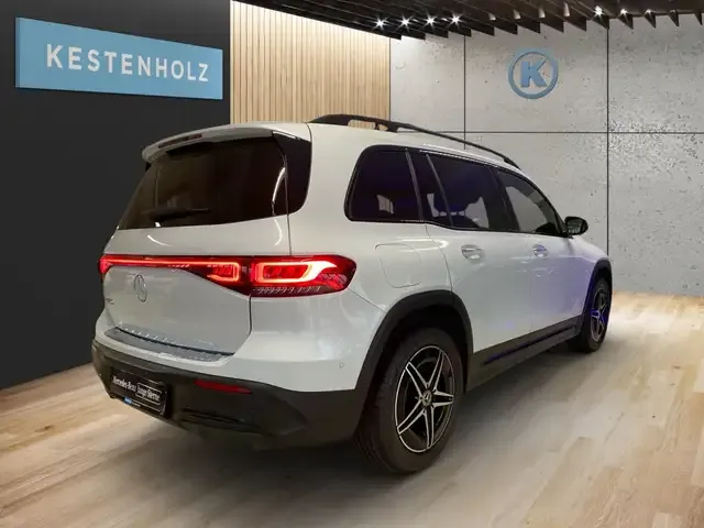 Mercedes-Benz EQB 250