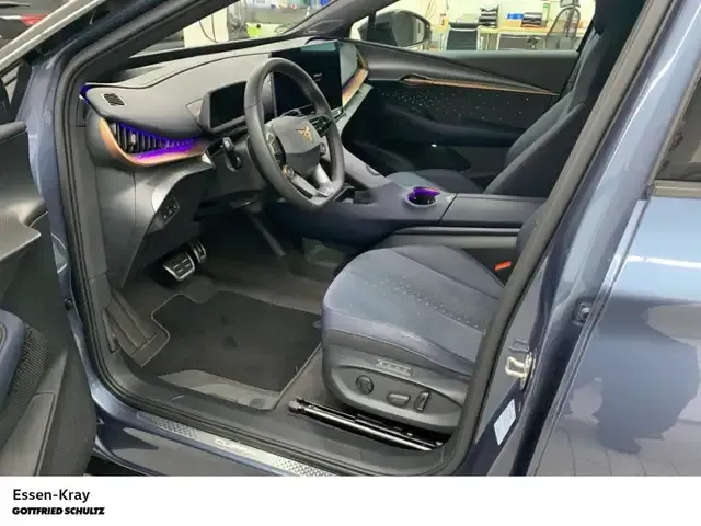 CUPRA Tavascan
