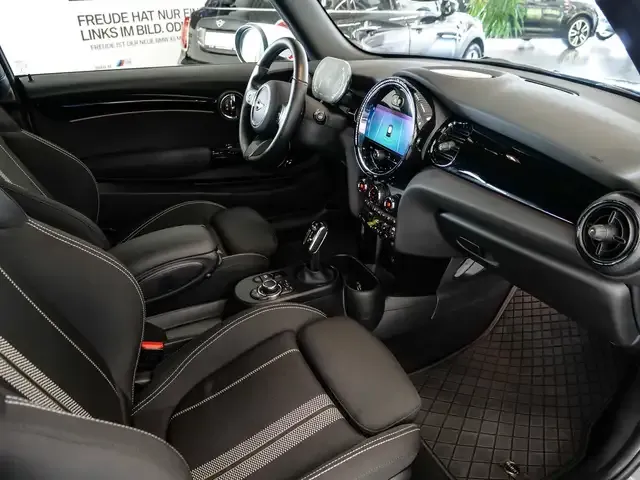 MINI Cooper SE