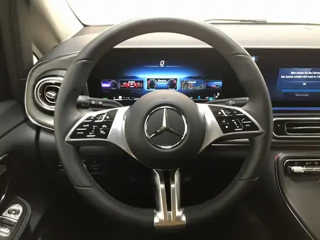 Mercedes-Benz V 250