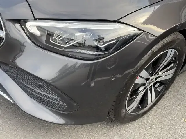Mercedes-Benz C 180