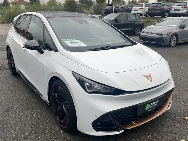 CUPRA Born