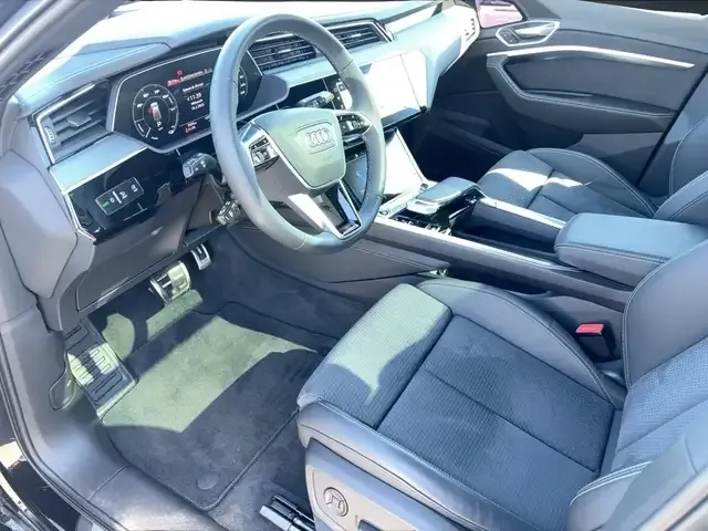 Audi Q8 e-tron