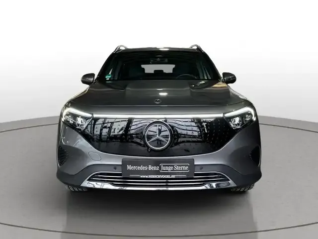 Mercedes-Benz EQB 300