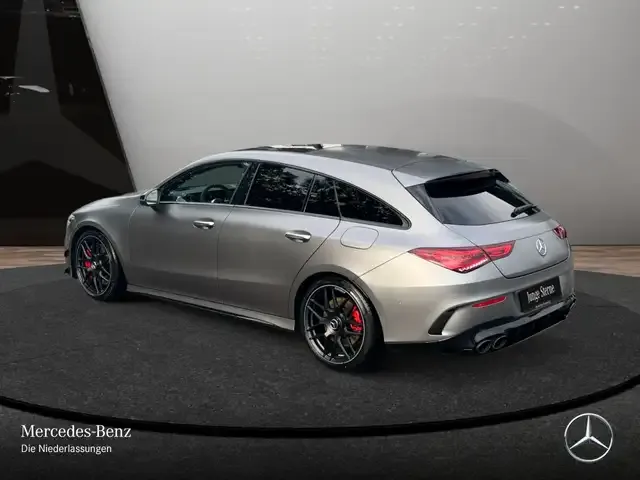 Mercedes-Benz CLA 45 AMG