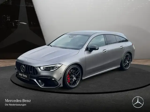 Mercedes-Benz CLA 45 AMG