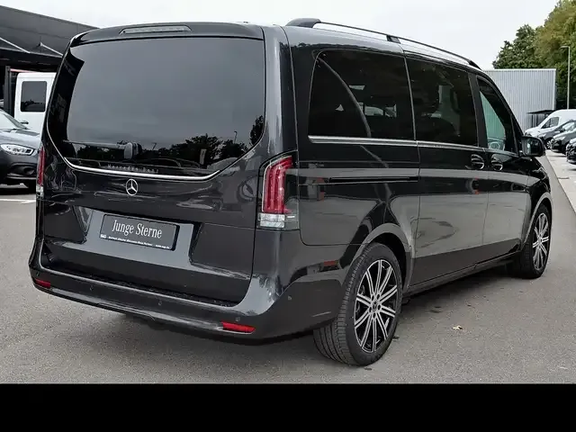 Mercedes-Benz V 300