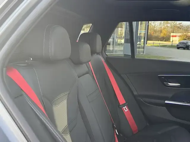 Mercedes-Benz C 43 AMG