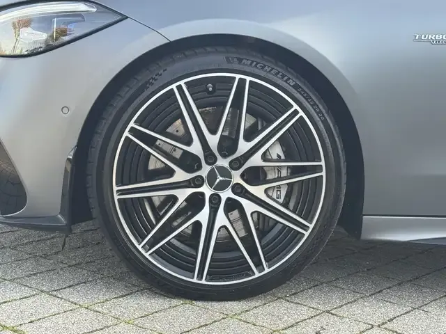 Mercedes-Benz C 43 AMG