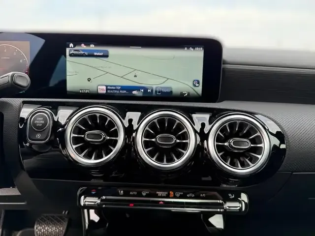Mercedes-Benz A 180