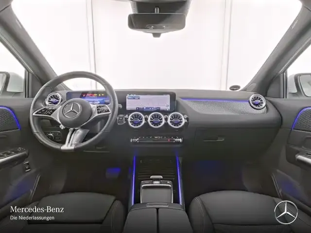 Mercedes-Benz EQA 300