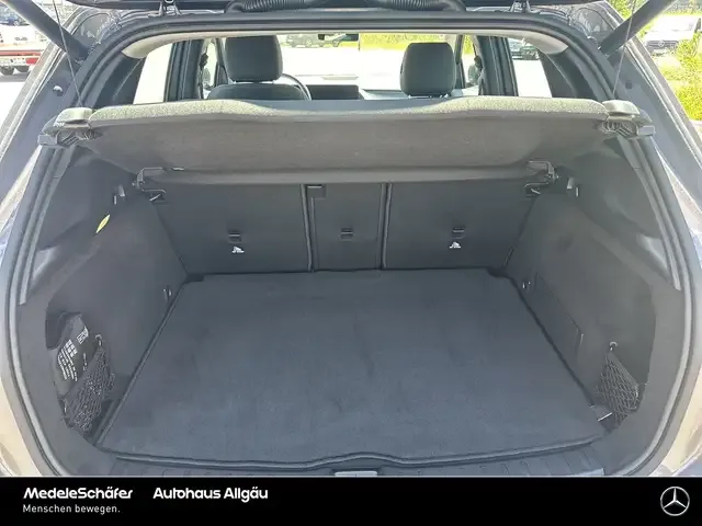 Mercedes-Benz GLA 220