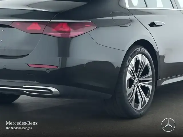 Mercedes-Benz E 200