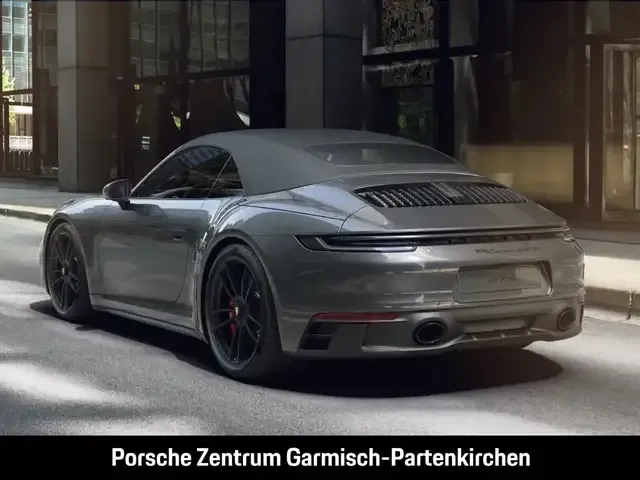 Porsche 992