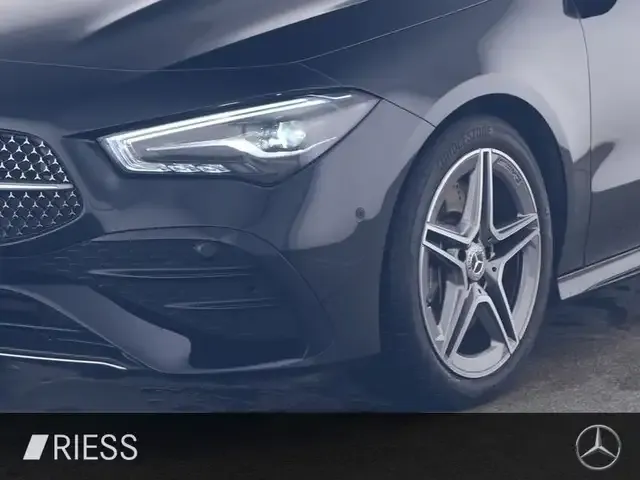 Mercedes-Benz CLA 250