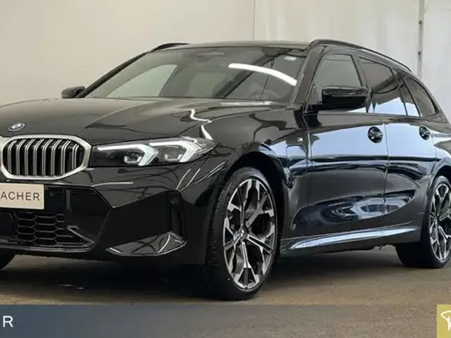 BMW 330