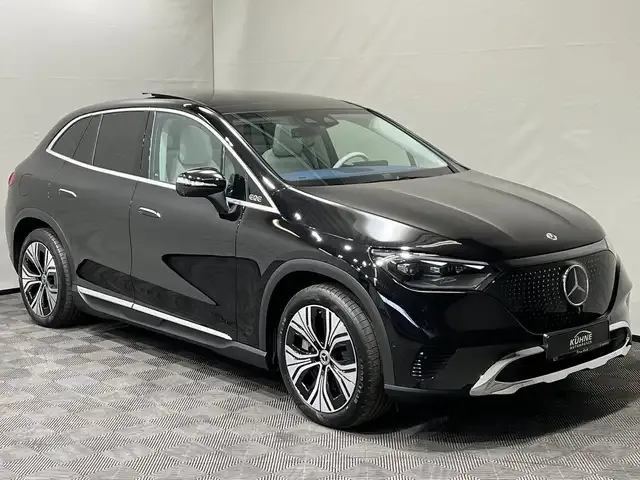 Mercedes-Benz EQE SUV