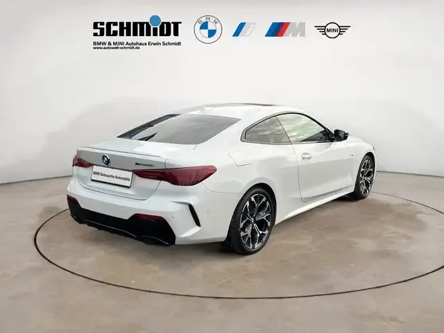 BMW 440