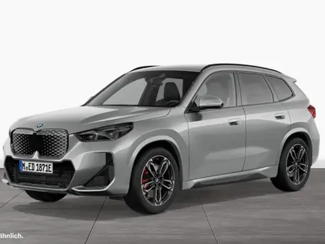 BMW iX1