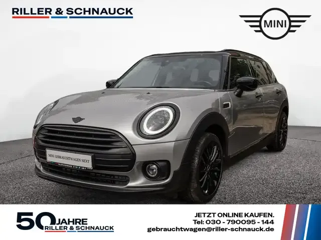 MINI Cooper Clubman