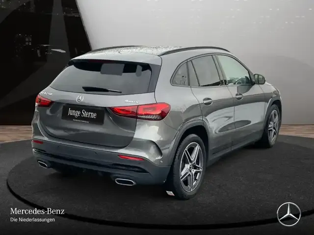 Mercedes-Benz GLA 250