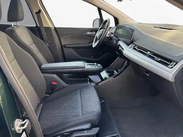 BMW 216