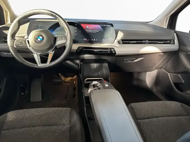 BMW 216