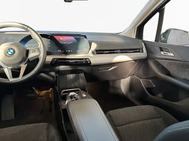 BMW 216