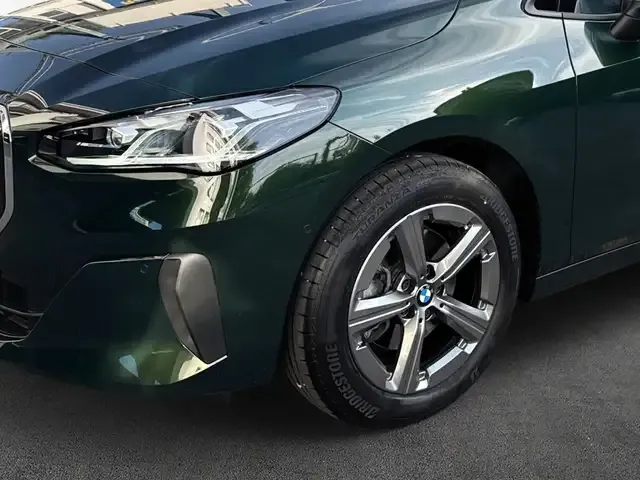 BMW 216